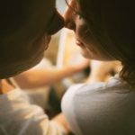 Pourquoi les gens se sentent plus proches en visioconférence que par texto