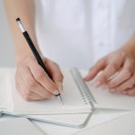 Décoder les GIFs Flirteurs L Art de la Séduction en Ligne