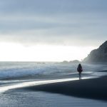 Connexions sociales inattendues grâce aux discussions en ligne